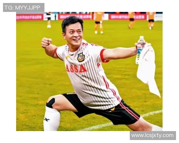 足球明星手指特写集锦展示他们的独特风采与个性魅力