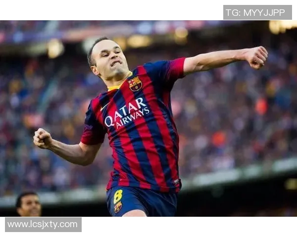 世界足球明星盘点他们的传奇故事与辉煌成就一览无遗